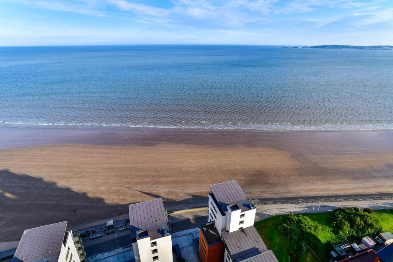 Just Stay Wales - Meridian Quay Penthouses Свонсі Екстер'єр фото