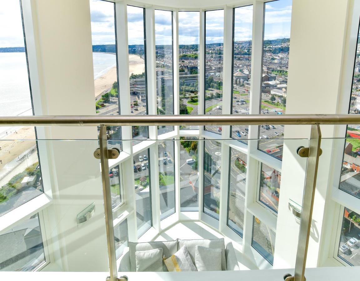 Just Stay Wales - Meridian Quay Penthouses Свонсі Екстер'єр фото
