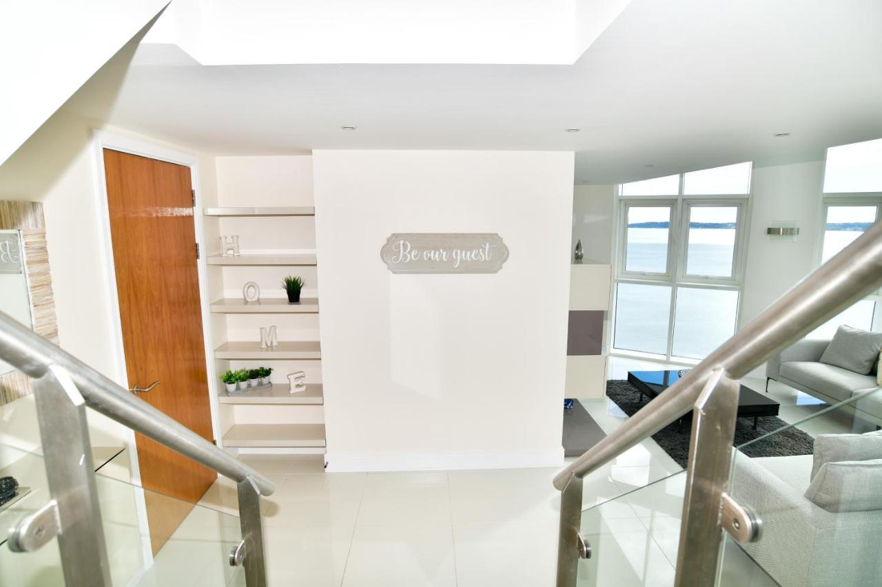 Just Stay Wales - Meridian Quay Penthouses Свонсі Екстер'єр фото