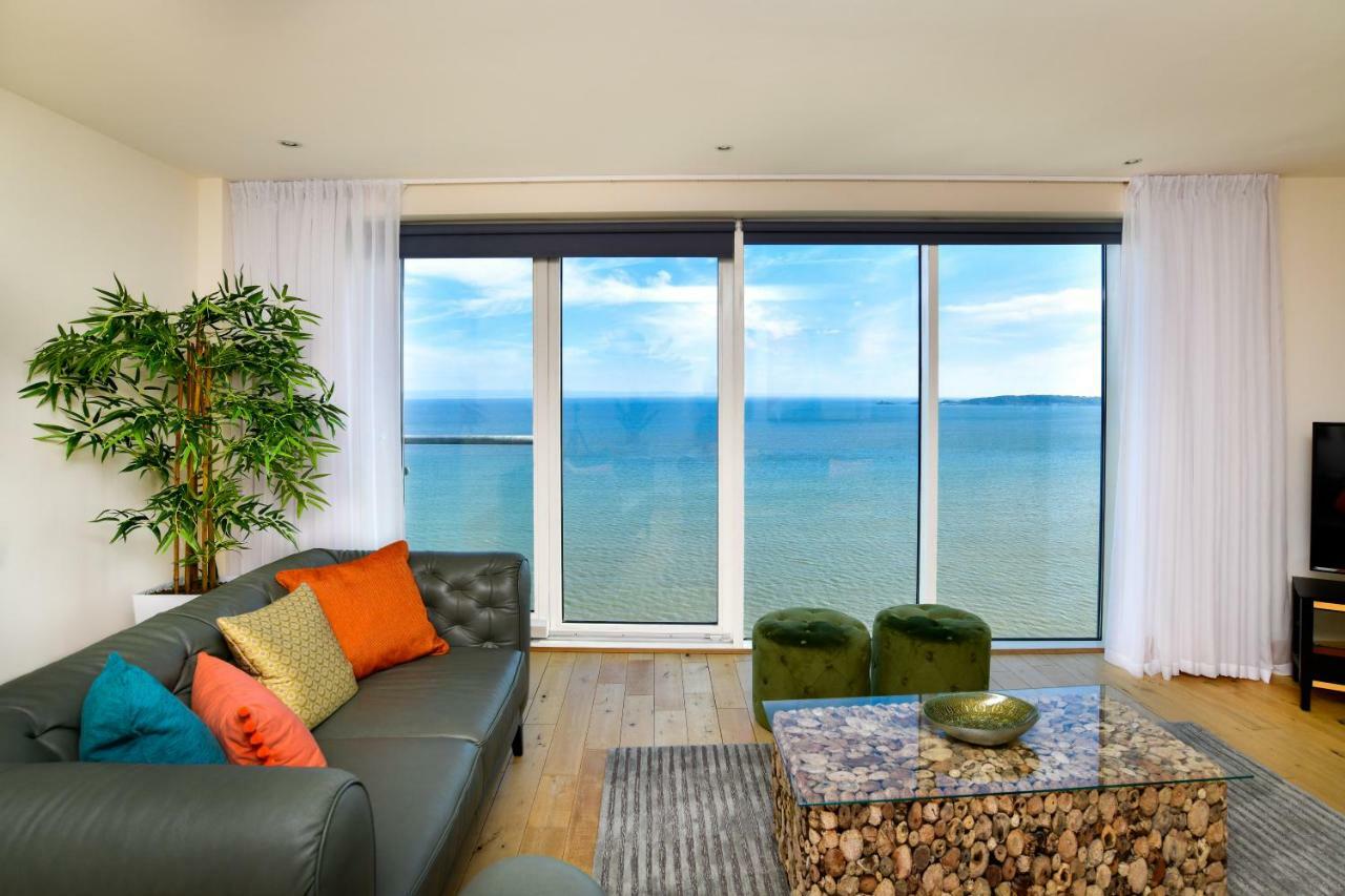 Just Stay Wales - Meridian Quay Penthouses Свонсі Екстер'єр фото